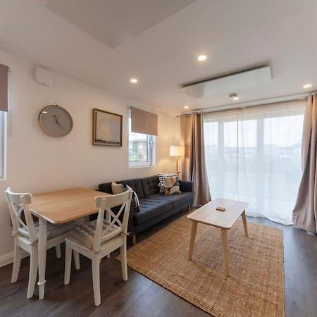 אשפורד Contemporary 1 Bedroom Apartment In Ashford מראה חיצוני תמונה